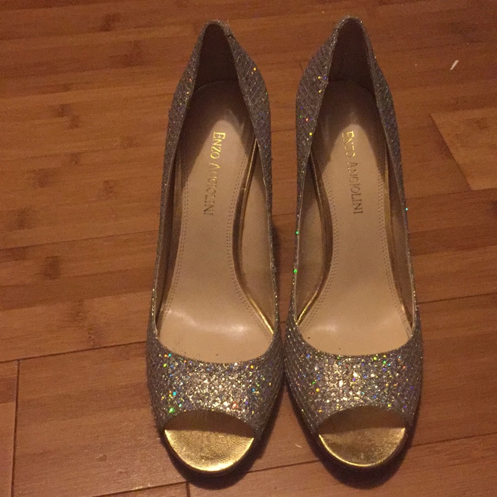 Enzo Angiolini heels!!